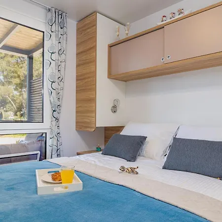 Hemy Casa - Lux Mobile Homes ロヴィニ